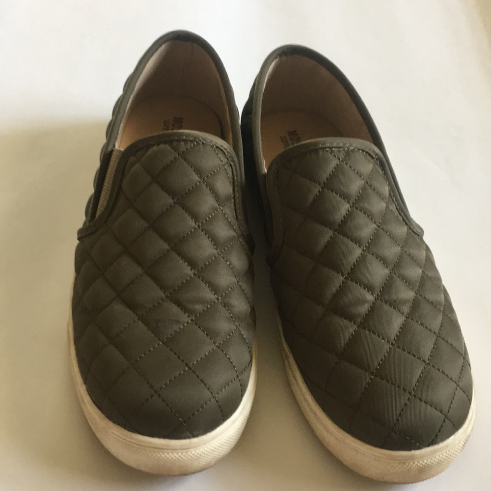 Mossimo Quilted Flats